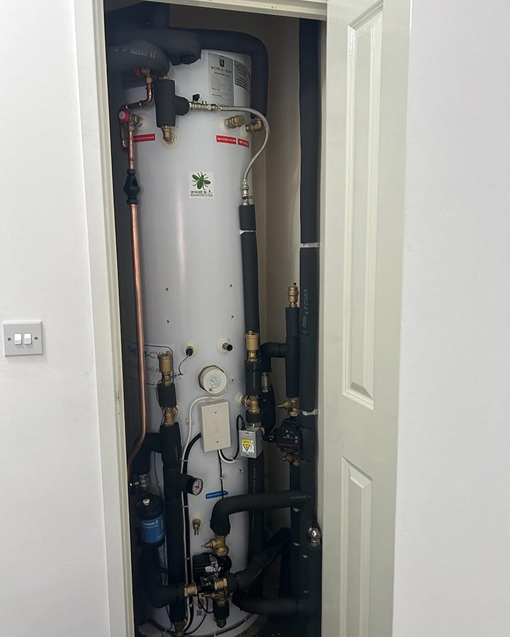 Heat pump installation completed in Northampton by AMW Heating